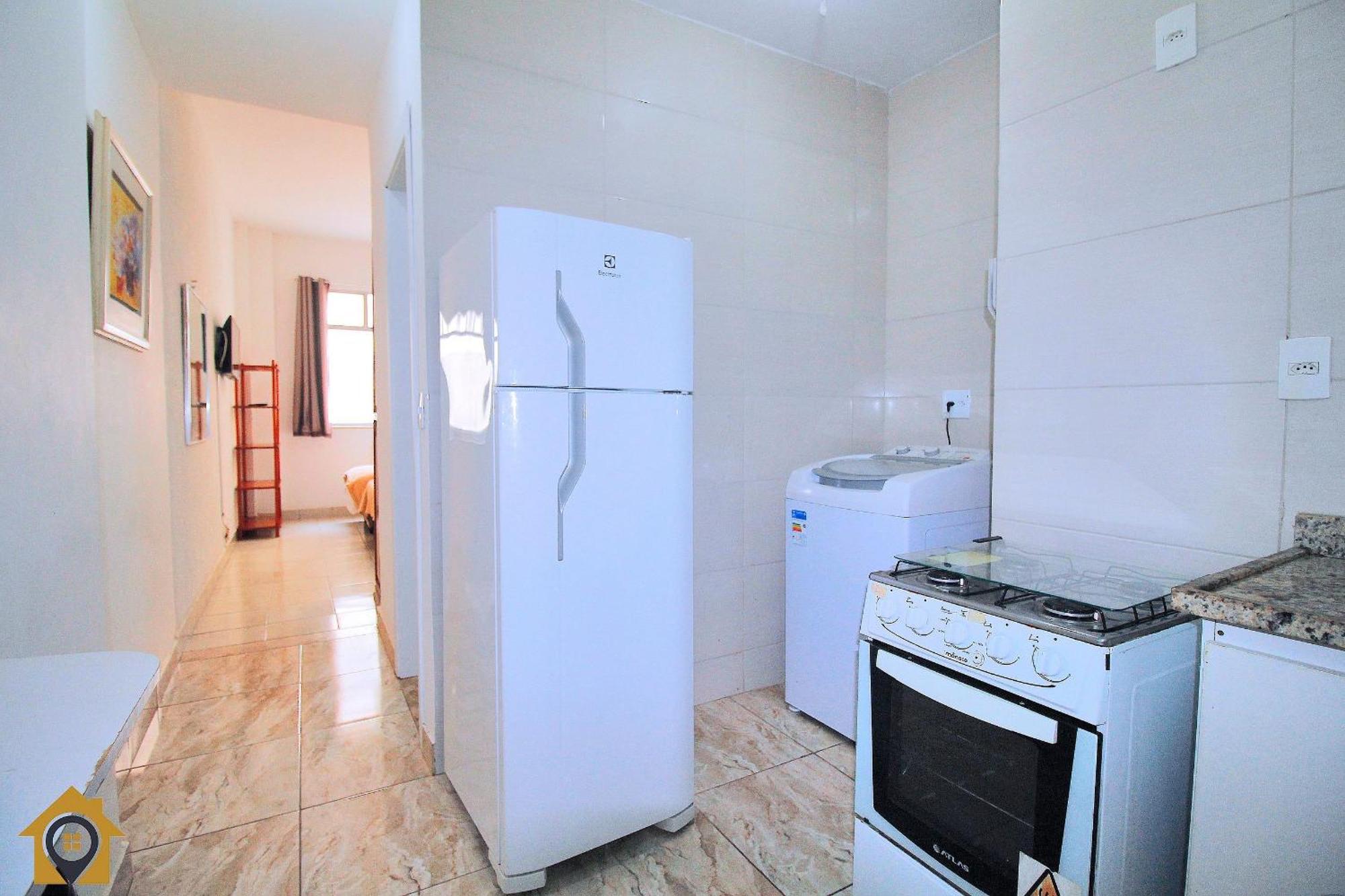Na Quadra Da Praia, Estacao De Metro 5min Andando, Mercados E Comercios Proximos Apartment