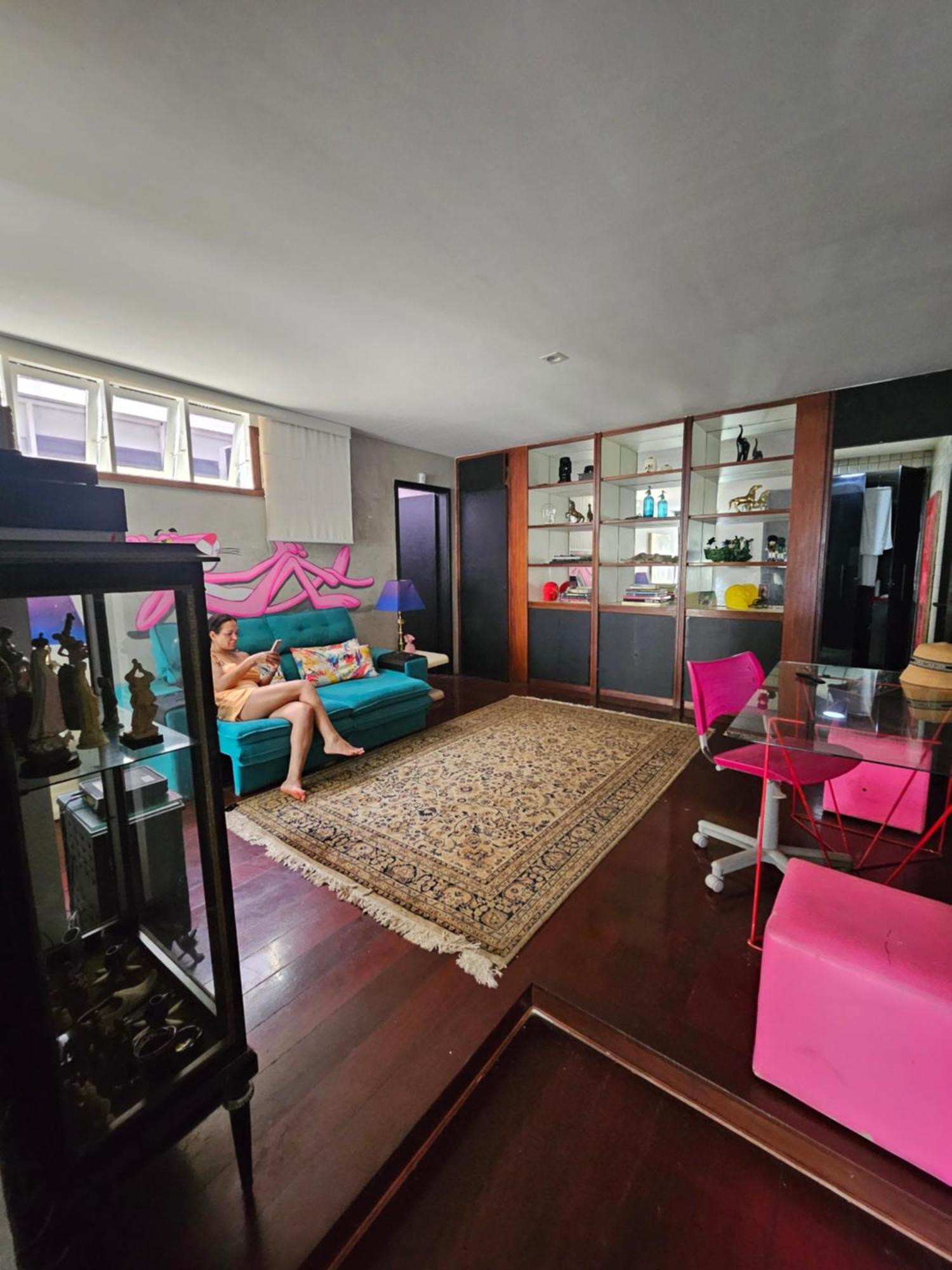 Charmosa Cobertura Em Ipanema Na Quadra Da De Quarto, Sala, Terraco E Sauna * Rio de Janeiro