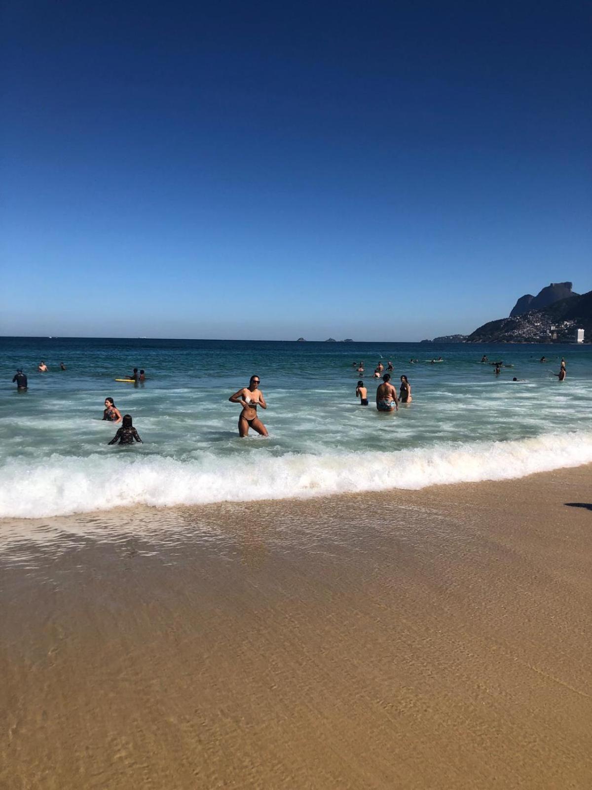 Apartment Amazing In Ipanema By Verlaine Adami