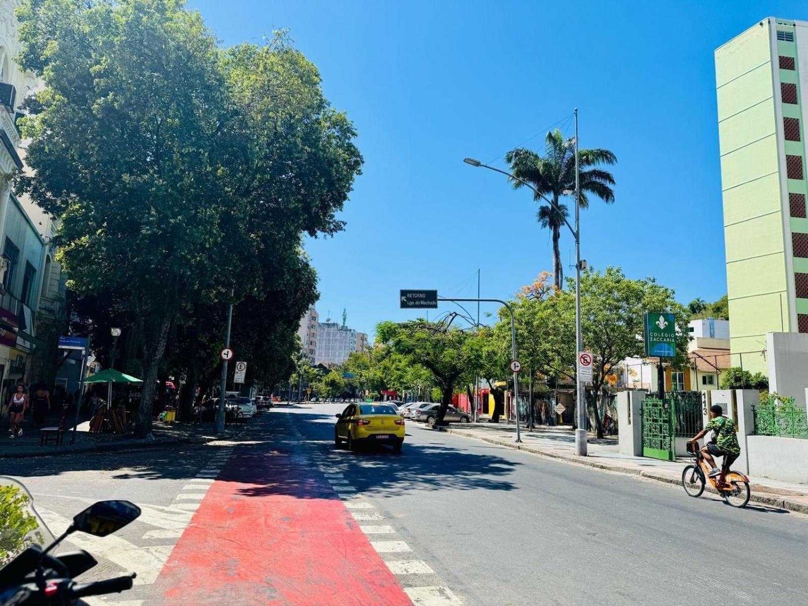 Apto Equipado Em Otima Localizacao No Catete Apartamento