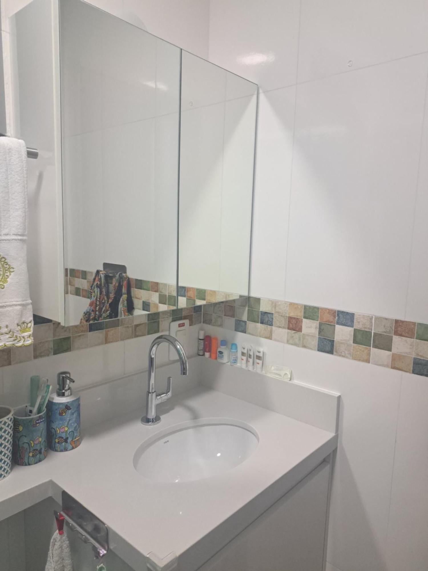 Quarto em Acomodações Particulares Confortavel Pertinho Da *
