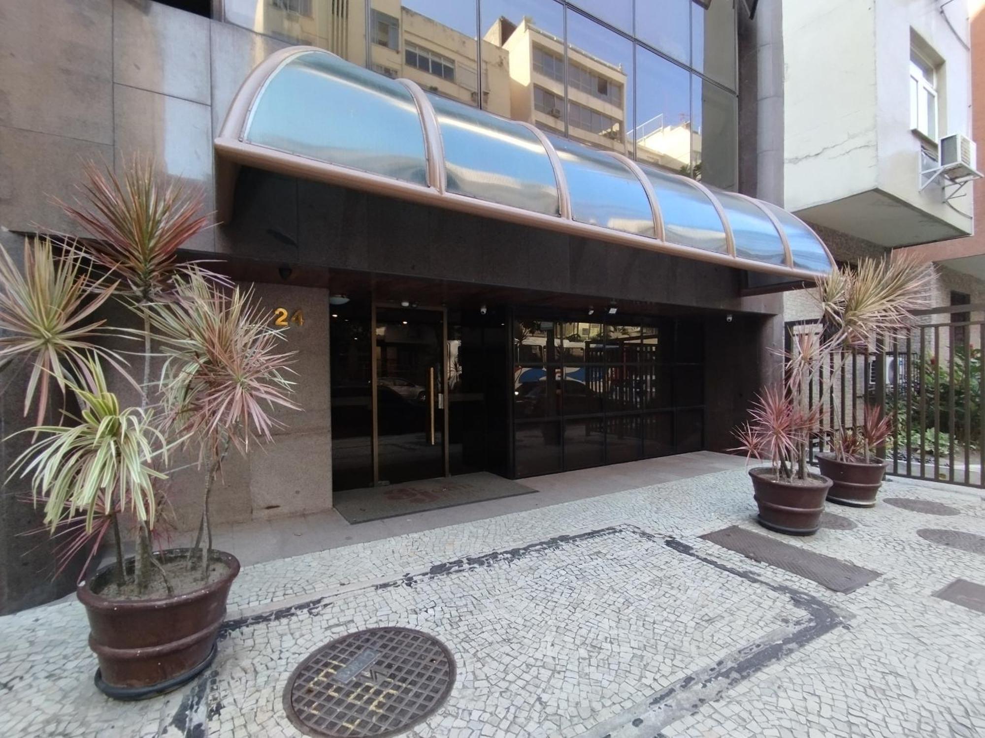Sossego Em Copacabana - 200m Da - Rpp103 Z2 Rio de Janeiro