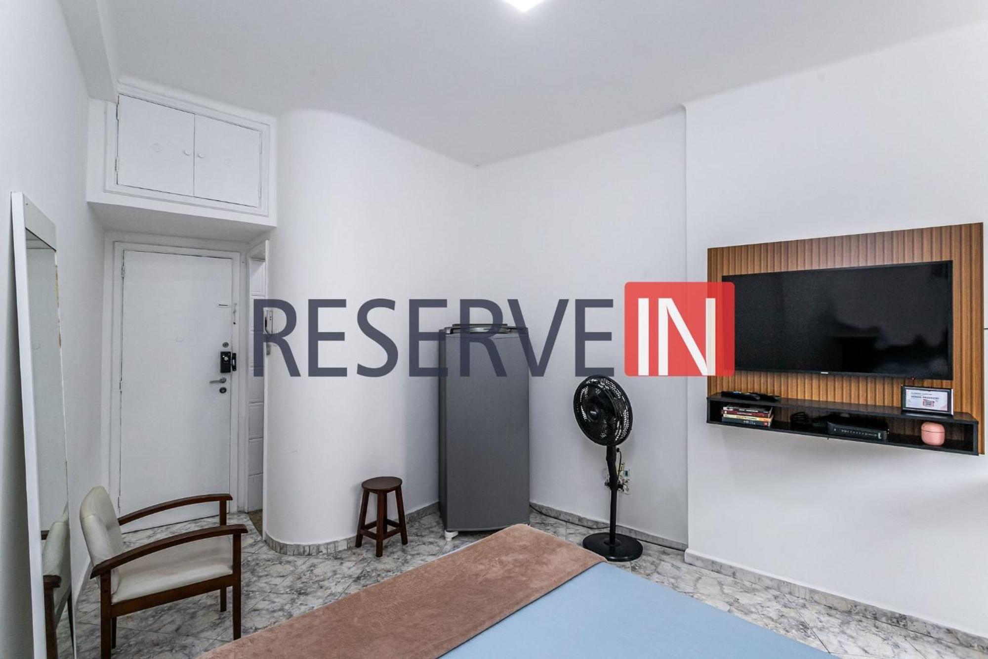 Apartamento 200 Metros De Copacabana - Completo