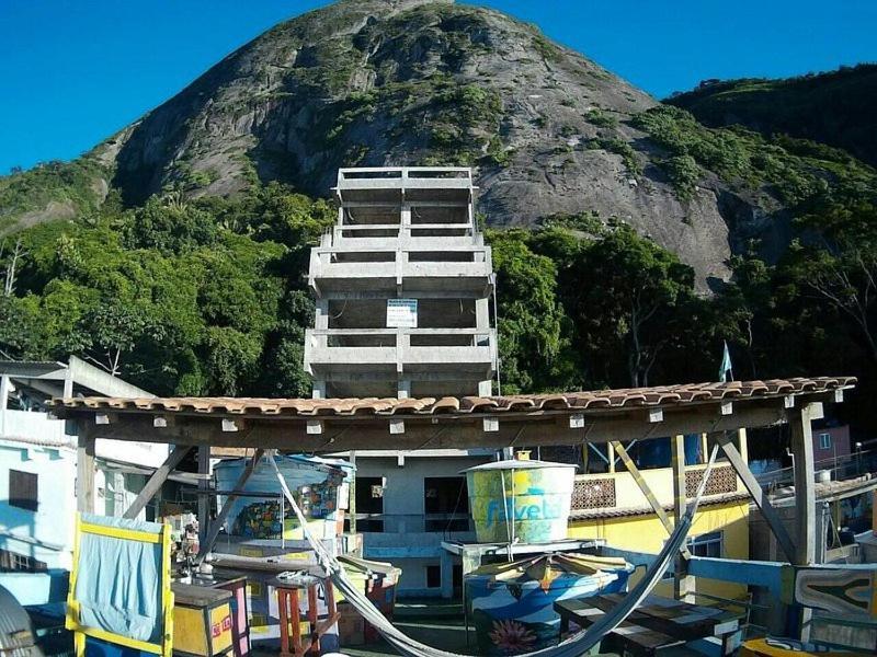 Alzira House Vidigal Hostel