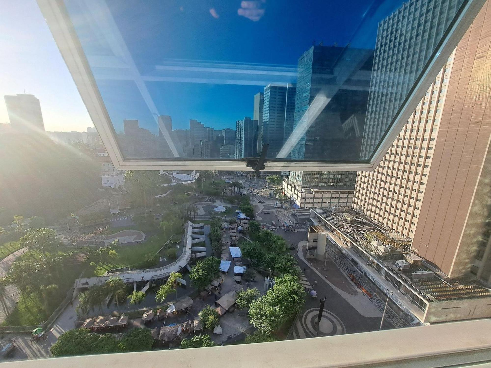 Apartamento Lindo Flat Largo Da Carioca Vlt Centro Rio Metro Na Porta - A Pe Da Lapa *