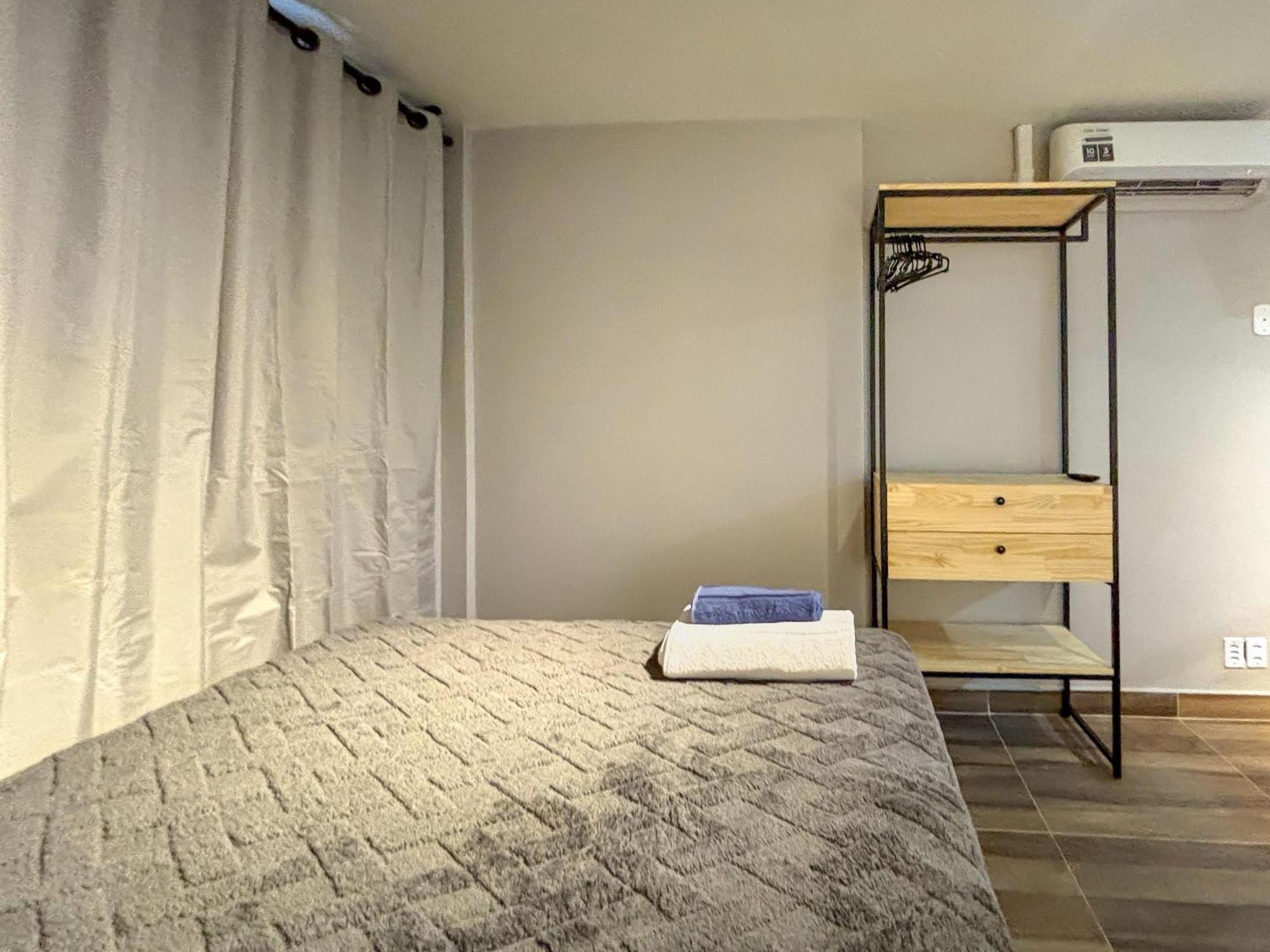 Santos Vahlis Apartment