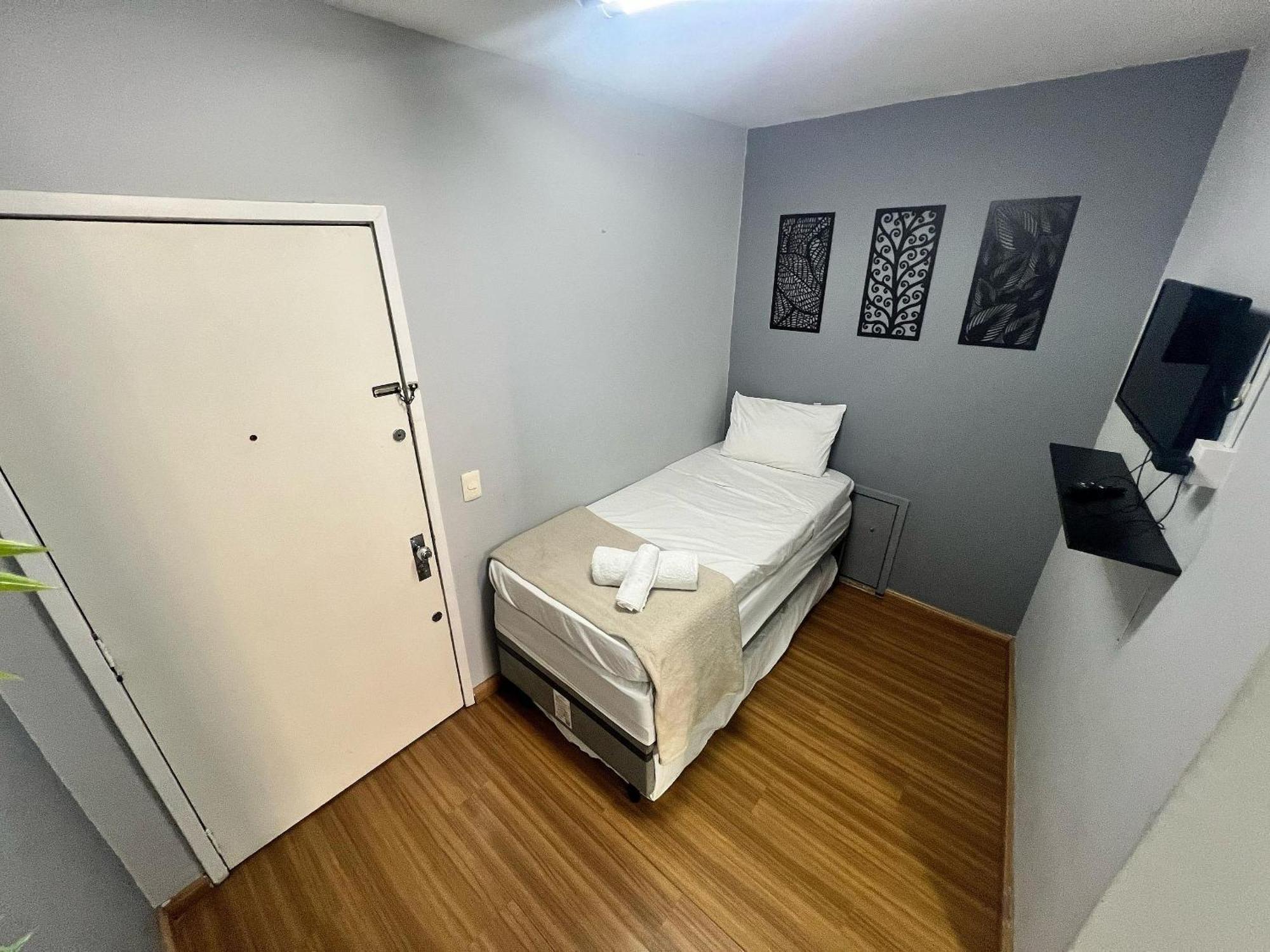 Flat Av Rio Branco Ar Cond Metro Vlt Lapa Rj *