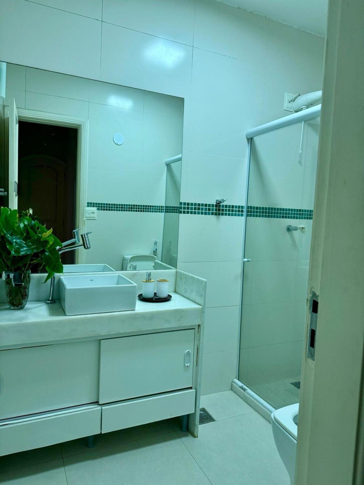 Apartamento Apartamento Bem Localizado Com Garagem Rio de Janeiro