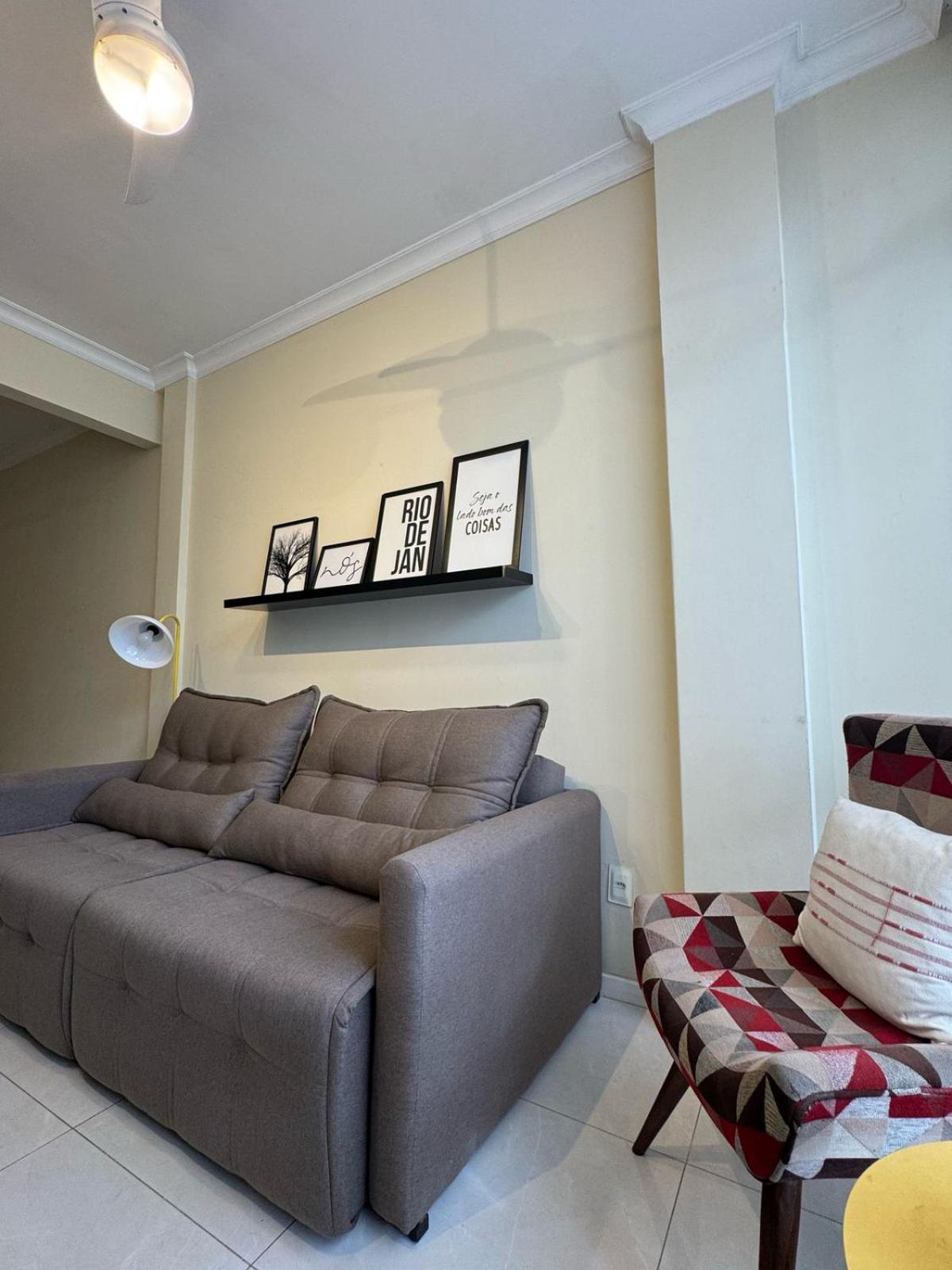 Apartamento Apartamento Bem Localizado Com Garagem Rio de Janeiro