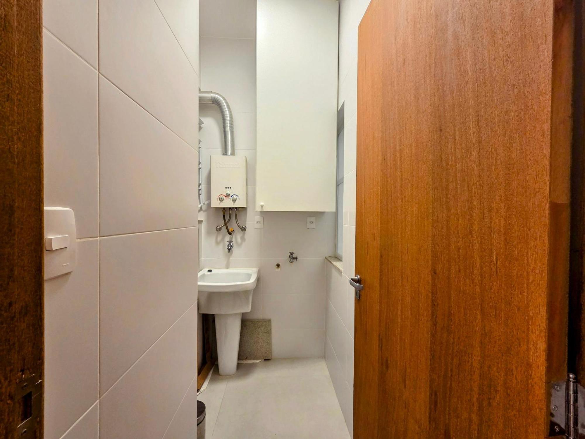 Apartamento 100 Metros Da Copacabana