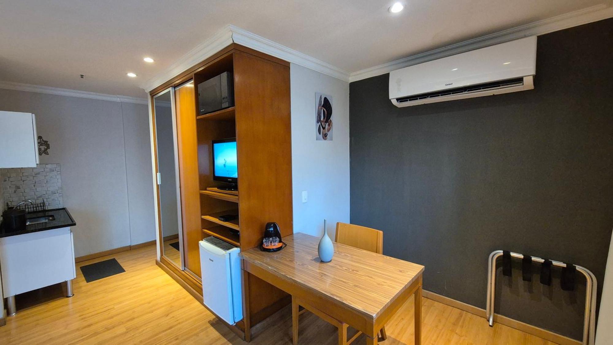 Hotel Barra First Class