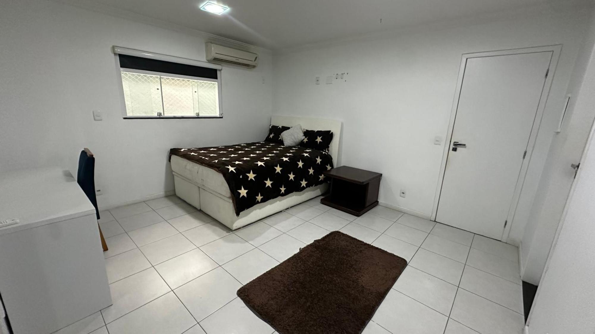 Quarto em Acomodações Particulares Casa Na Barra Da Tijuca *