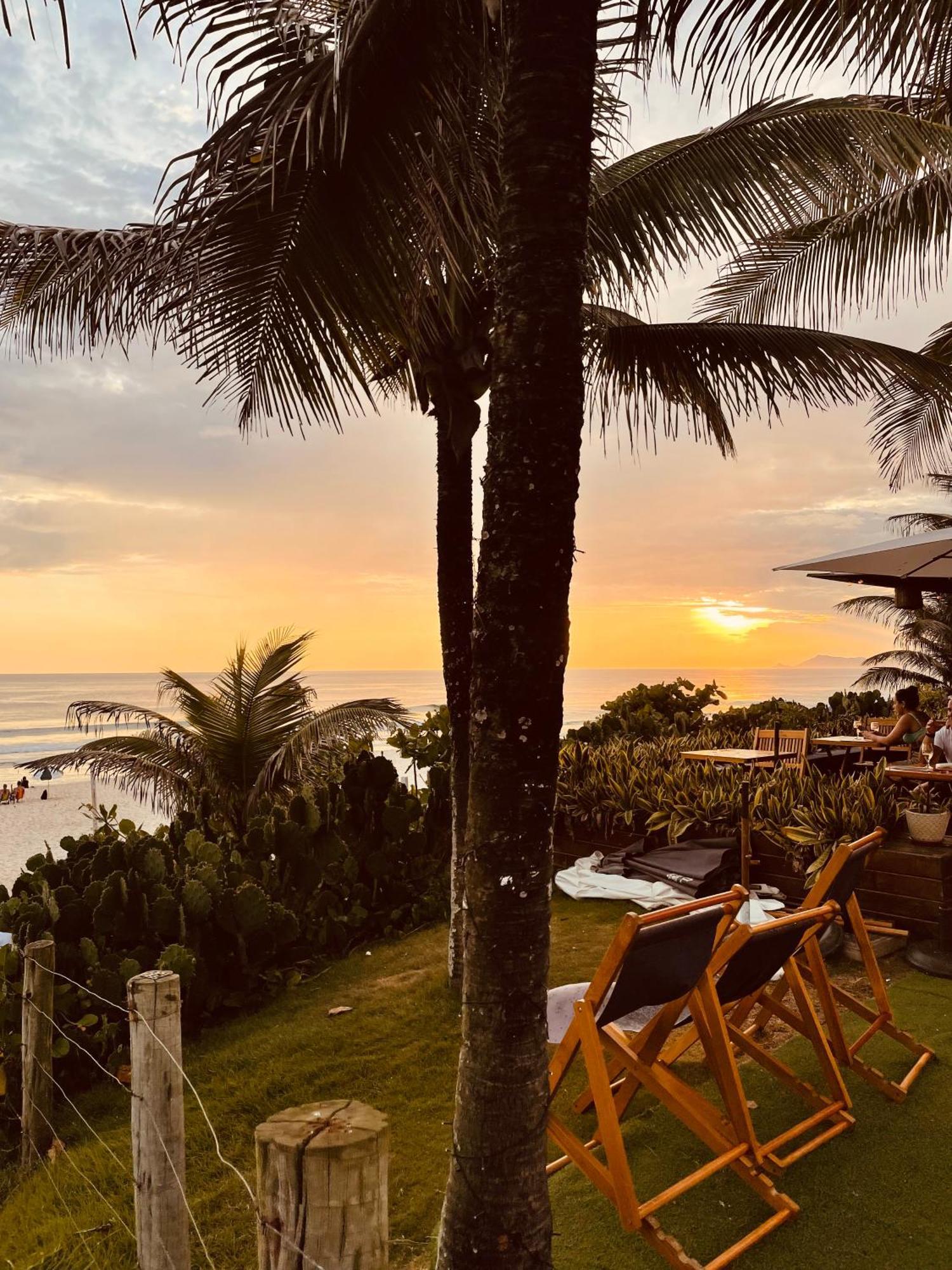 Pe Na Areia: Beachfront With Ocean View