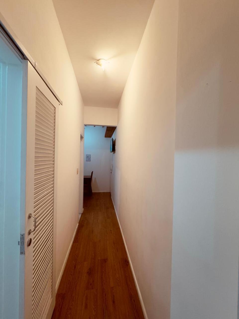 Ap Maravilhoso E Sala Leblon Recem Reformado Ate5 Pessoas Na Ataulfo De Paiva *