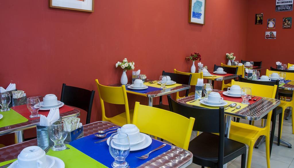 Leblon Guest house 3*