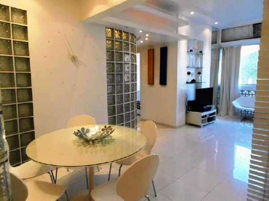 Francisco Otaviano Apartamento
