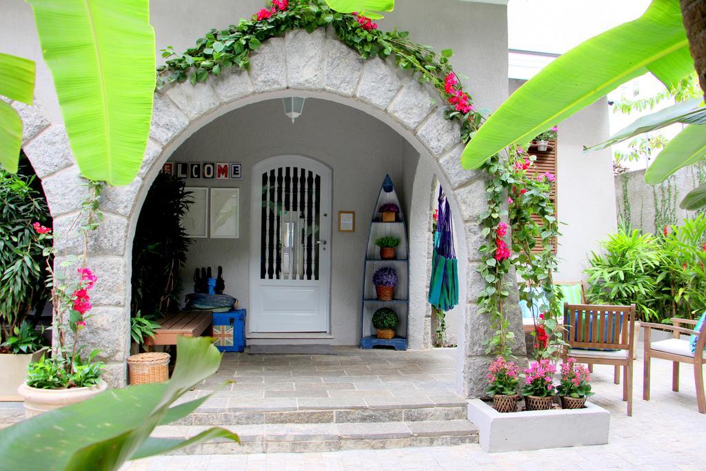 Alojamento de Acomodação e Pequeno-almoço Gávea 2*