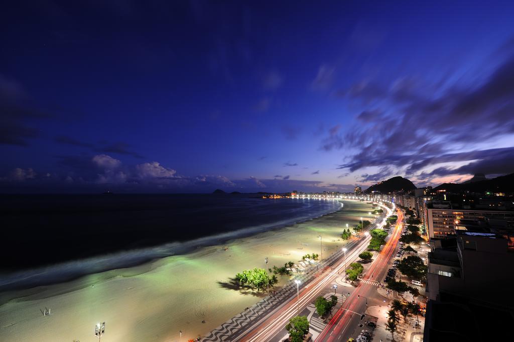 Apartamento Copacabana Oceanview Suites: Beachfront Luxury With Modern Amenities *