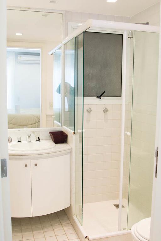 Camboinhas Oceanside Oceanfront Apartment Rio de Janeiro