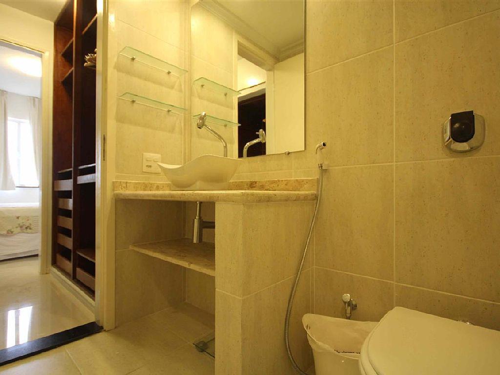 Em Ipanema 3 Quartos A 100 Metros Da