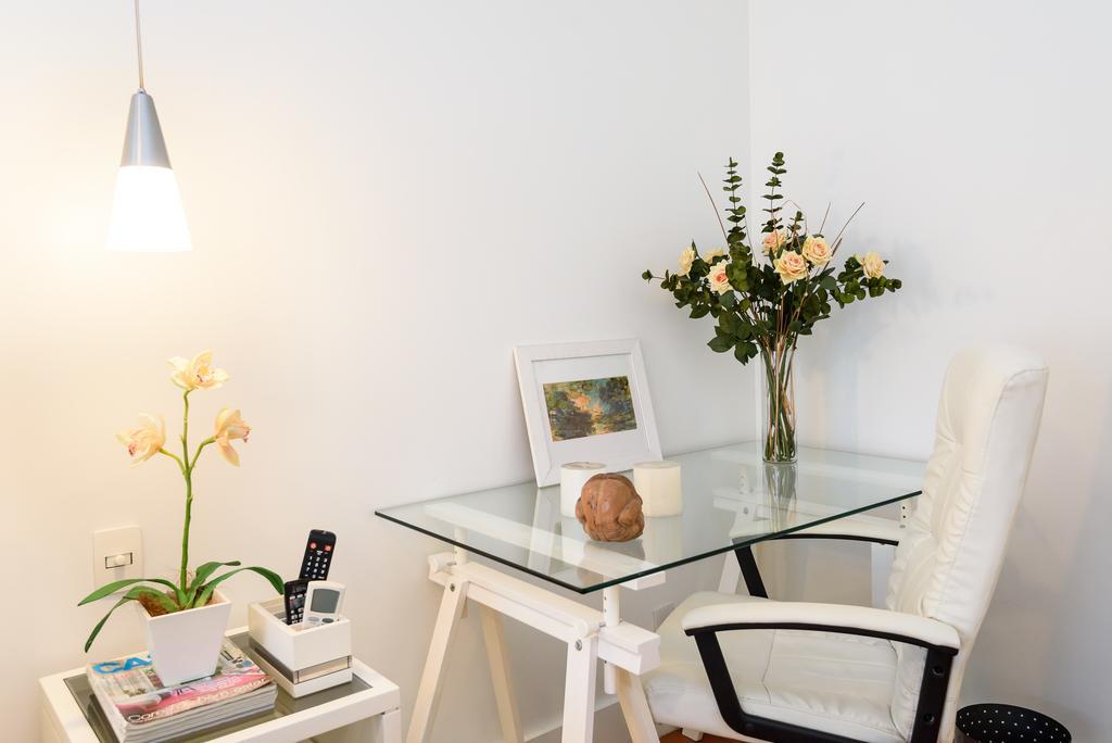 Copacabana Beach Amazing Lux 2 Bedroom *