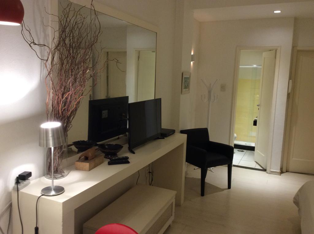 Apartamento Ipanema Vinícius 201 *