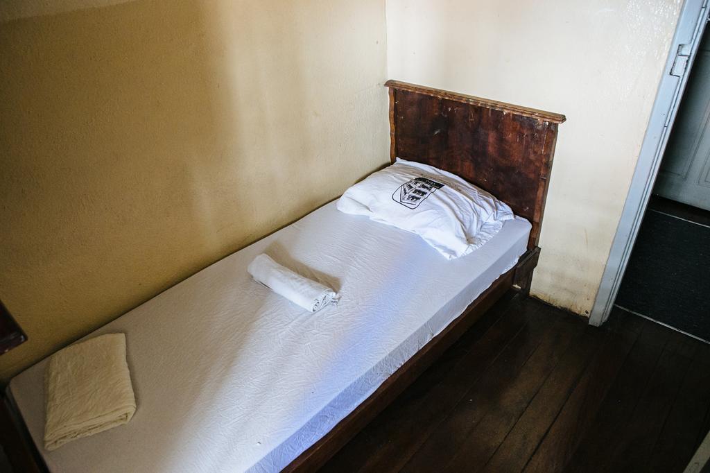 Ledo Hostel *