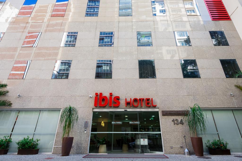 Ibis Copacabana Posto 2 Hotel
