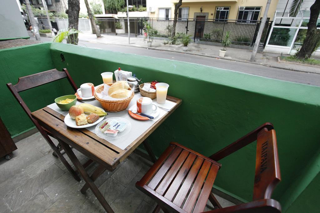 Guest house Adventure House 2*