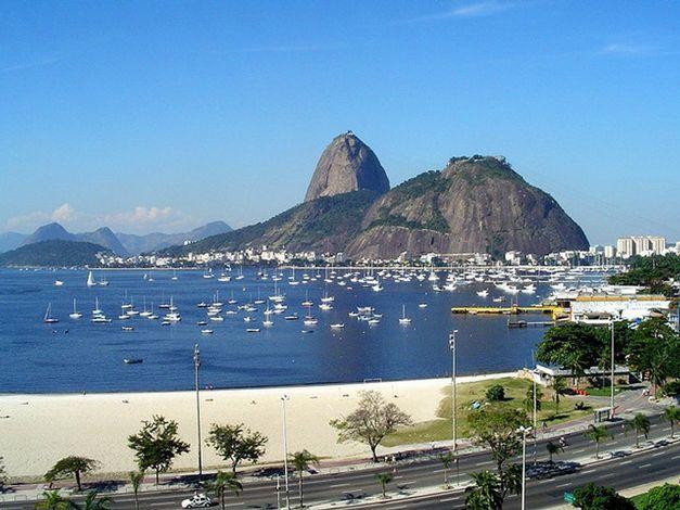 No Leme Apartment *