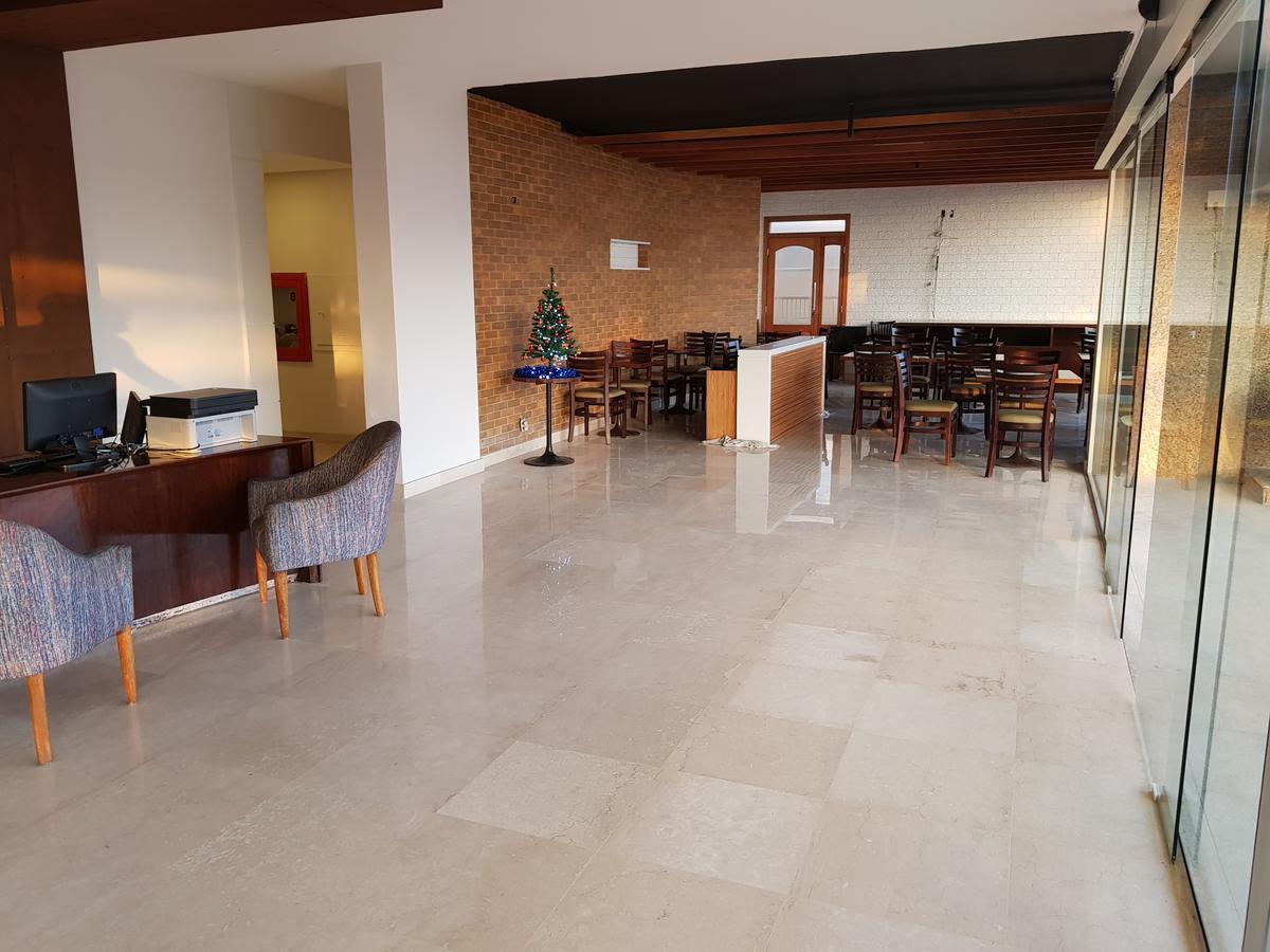Casa Del Mar