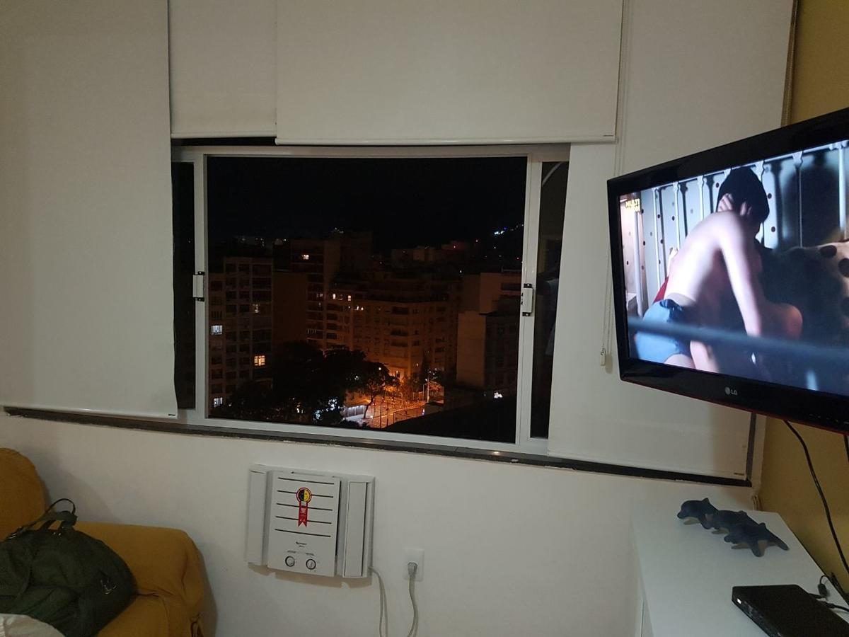Apto Copacabana Com 2 Suítes *