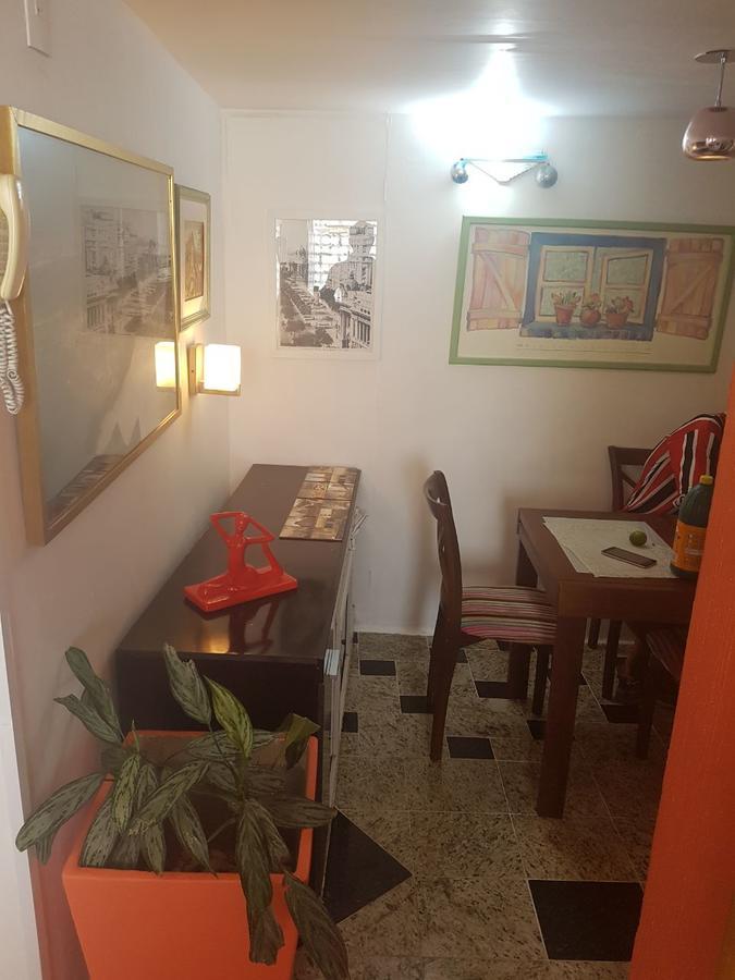 Apartamento Apto Copacabana Com 2 Suítes *