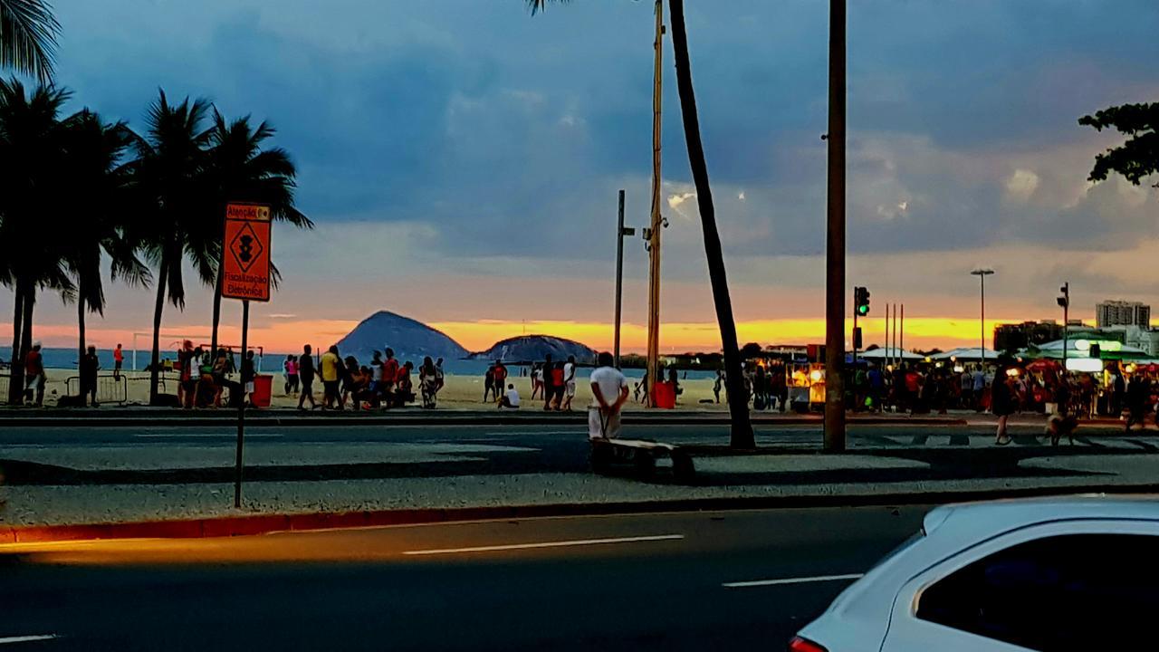 Apartamento Copacabana Vendo O Mar