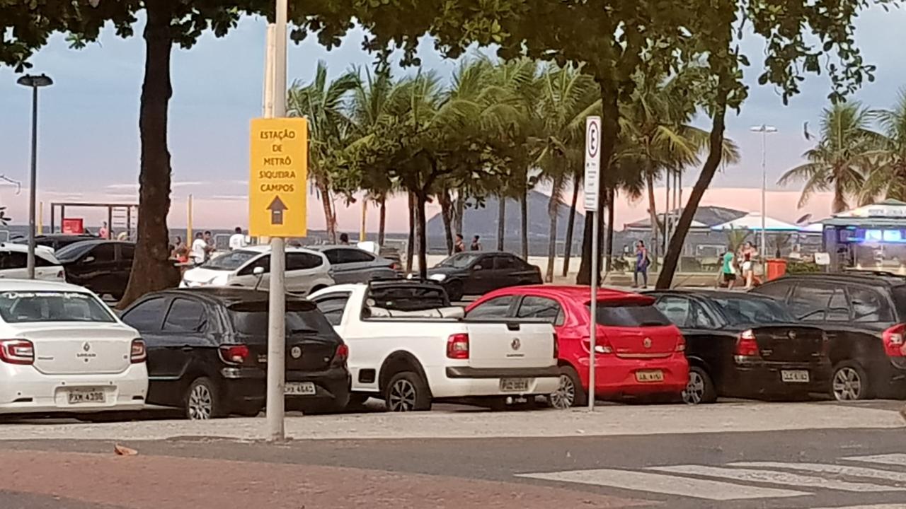 Apartamento Copacabana Vendo O Mar *