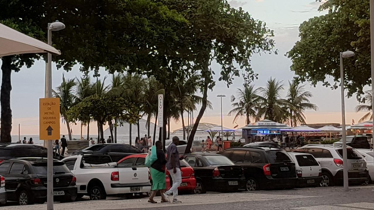 Apartamento Copacabana Vendo O Mar *