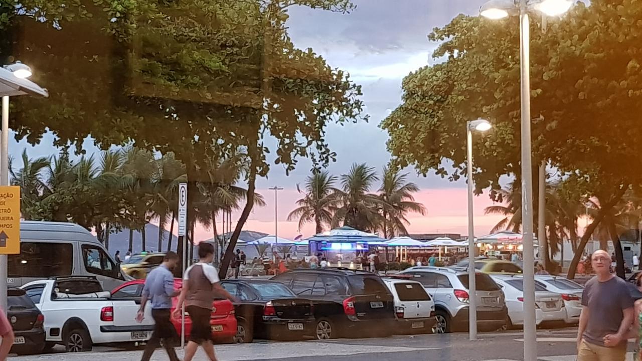 Apartamento Copacabana Vendo O Mar