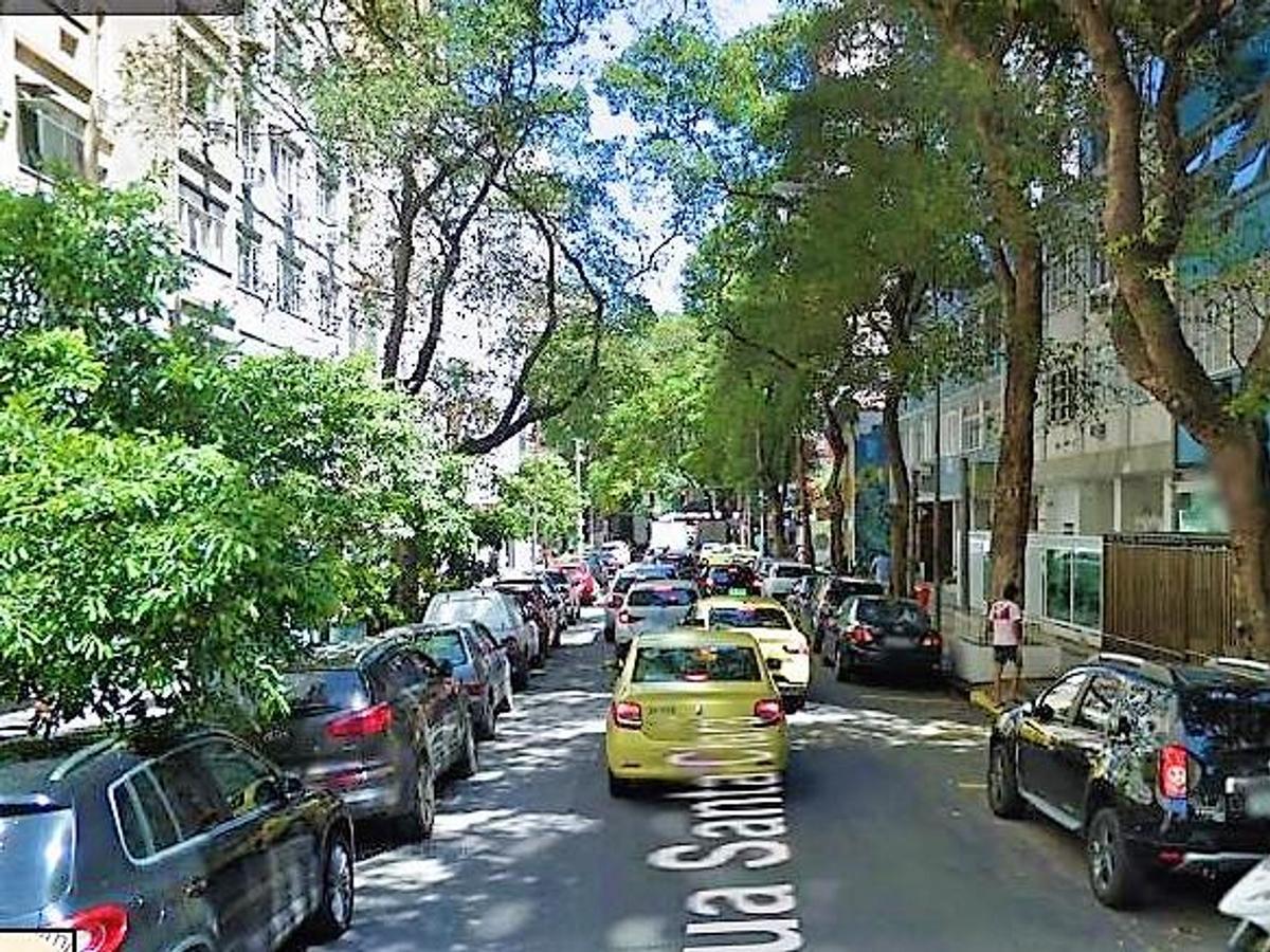 Apartamento Santa Clara De Copacabana, Pertinho Da Praia! *