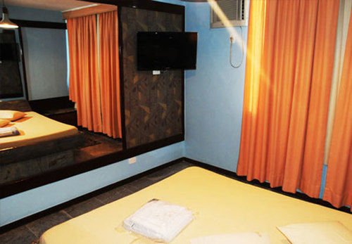 Love hotel Caricia (adults Only)