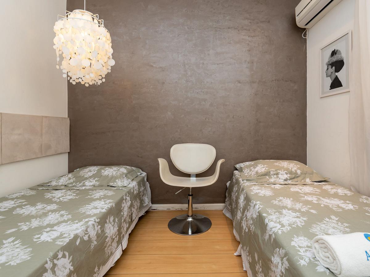 Pineapples Sc201 - Apartamento Em Copacabana A 50m Da Praia