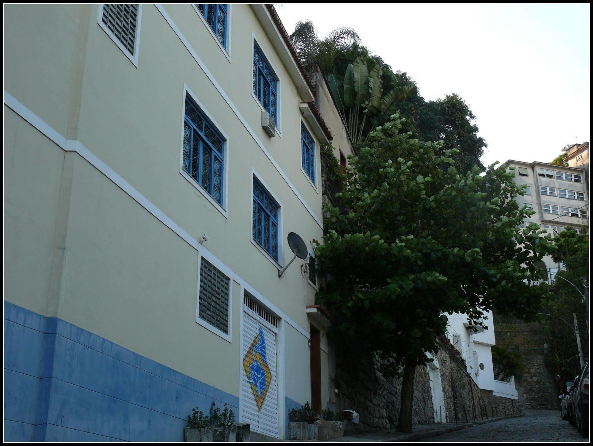 Santa Mix Hostel