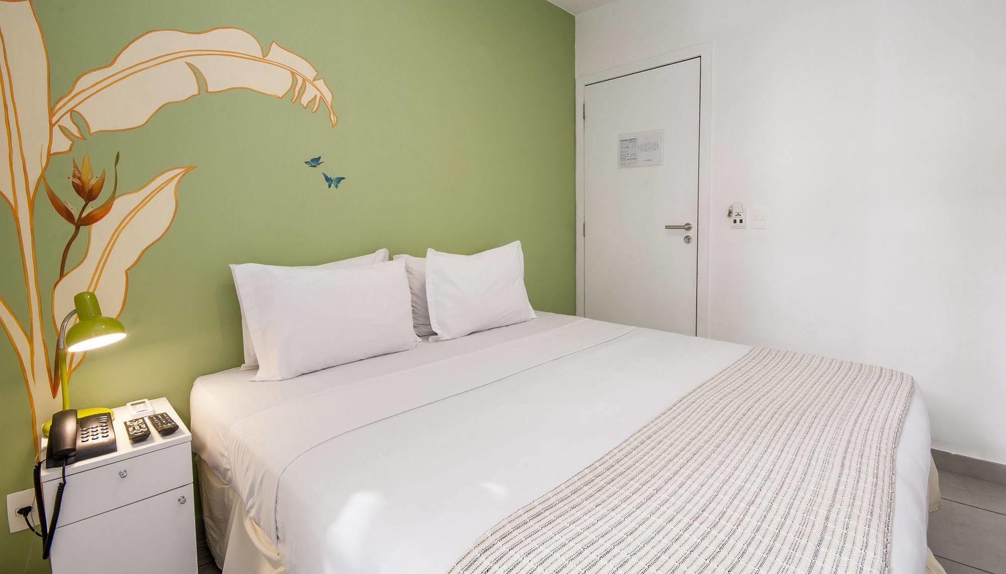 Guest house Leblon 3*