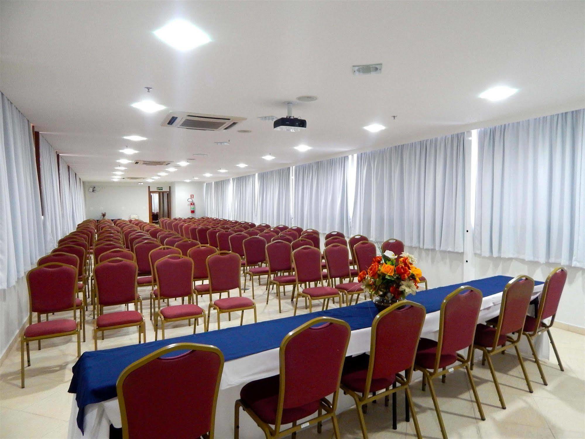 Hotel Arcos Rio Palace 4*