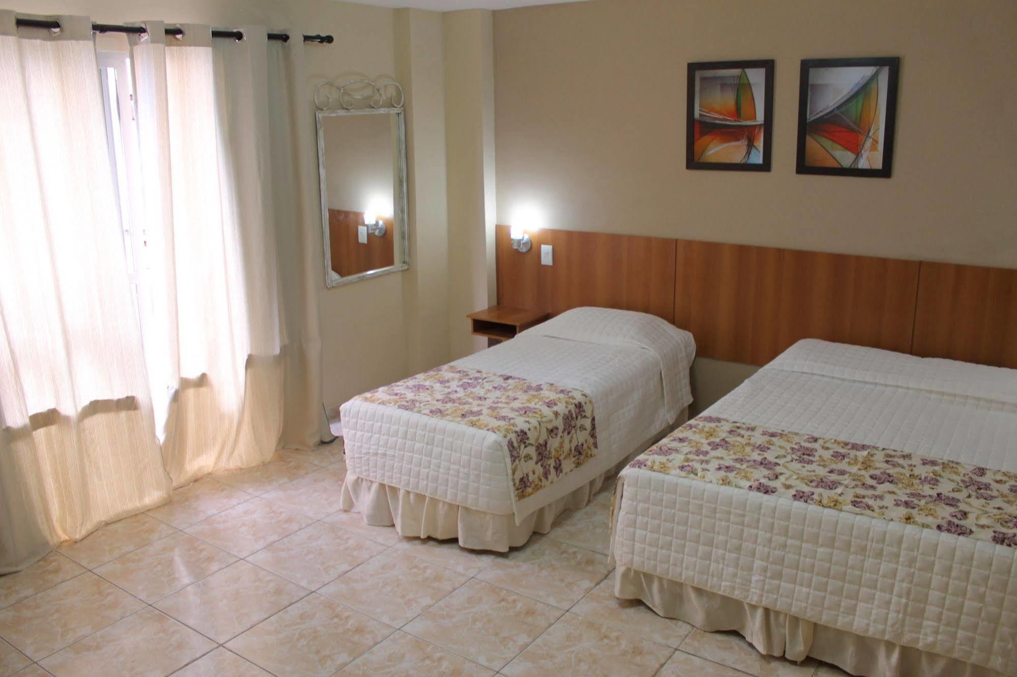 Hotel Oyo Rio Colinas Hotel,