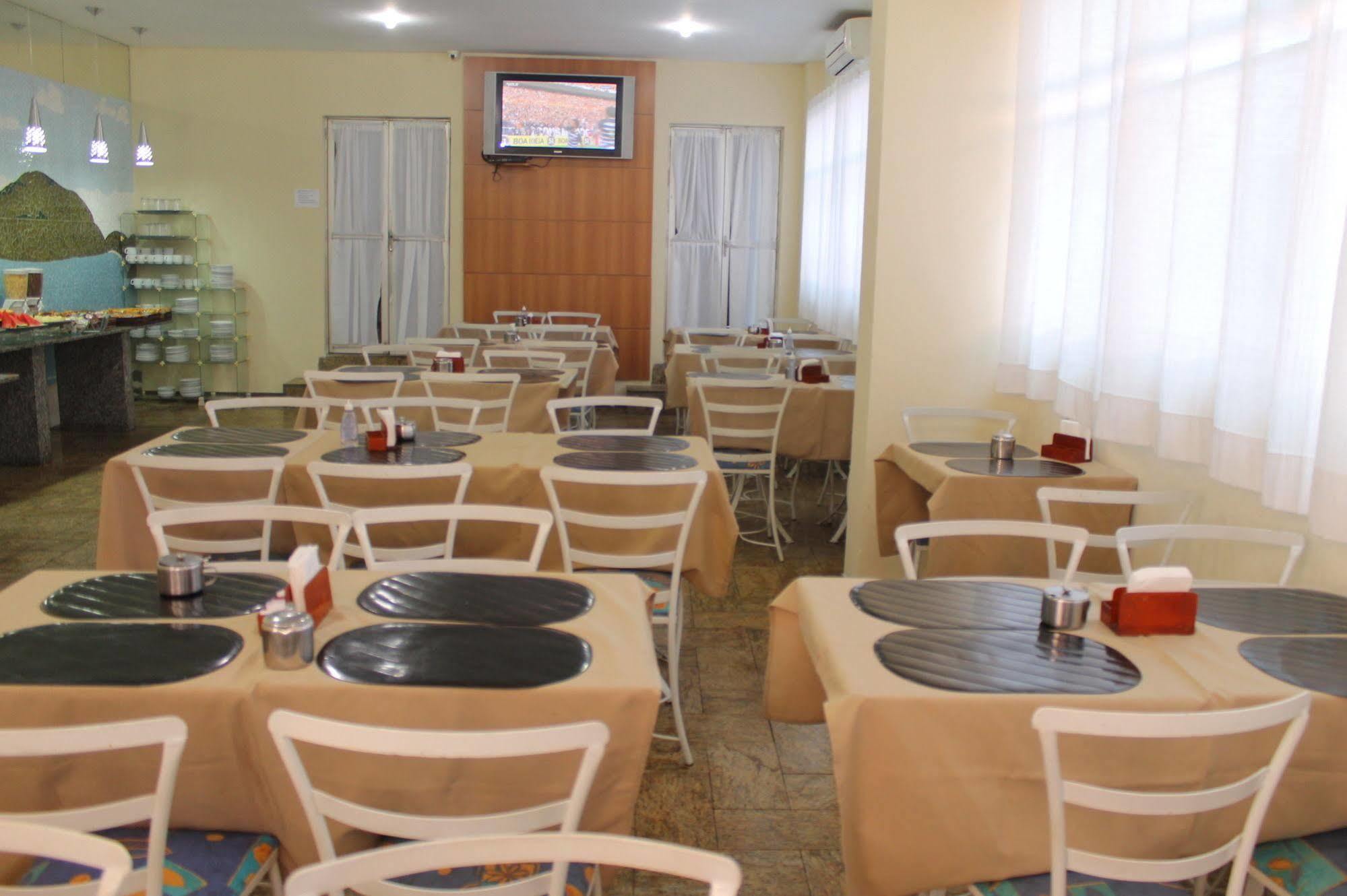 Oyo Rio Colinas Hotel,