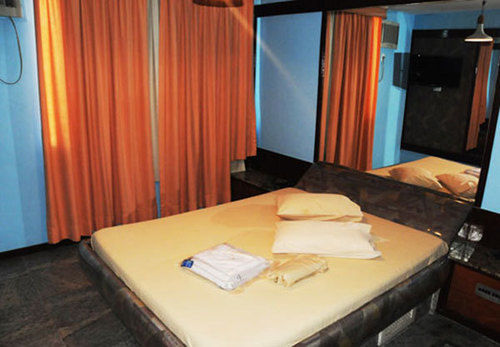 Caricia (adults Only) Love hotel