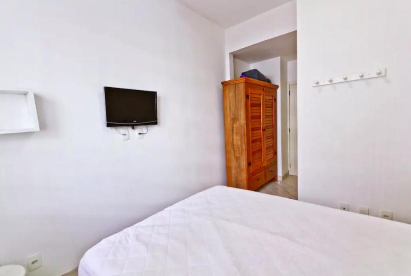Apartamento Ipanema 50m Da Com Garagem *