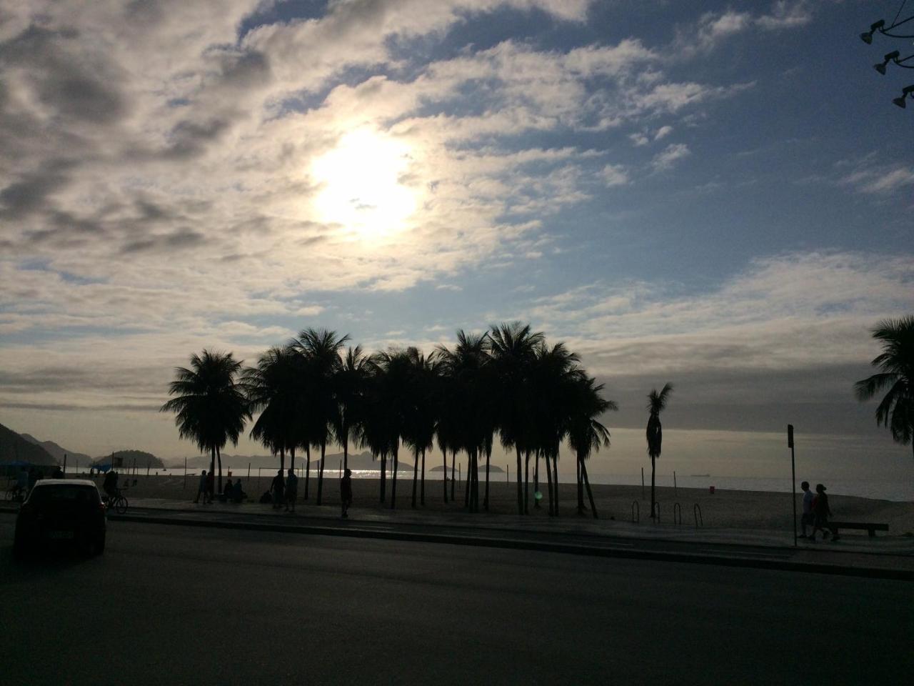 Copa - Copacabana Posto 4 Quadra Da *