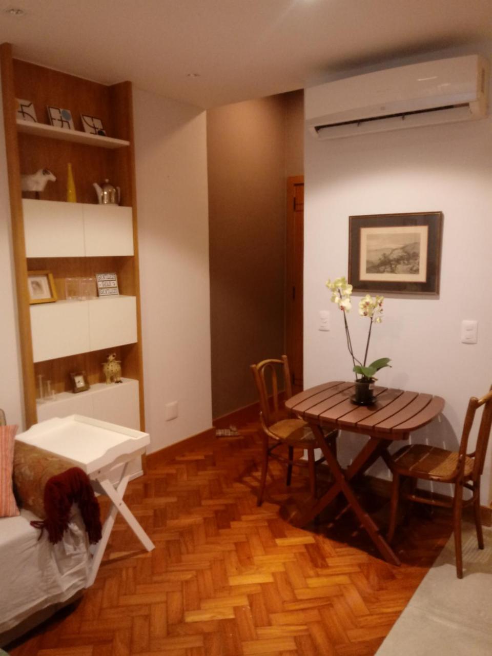 Belo Apt De Quarto E Sala Em Ipanema