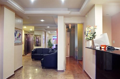 Oyo Rio Colinas Hotel, 4*